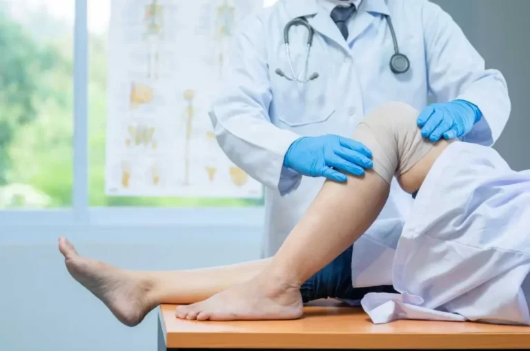 Best Orthopaedic Clinic in Noida