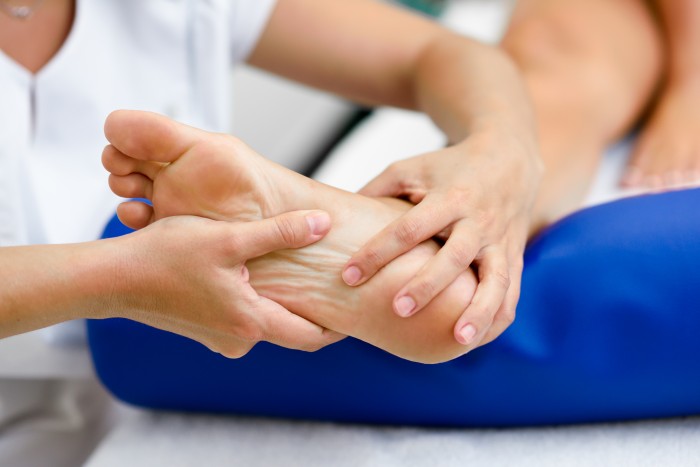 Best Foot pain doctor in Greater Noida