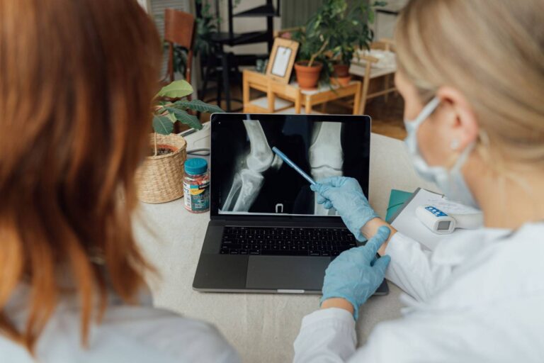 Child Bone Specialist in Indirapuram